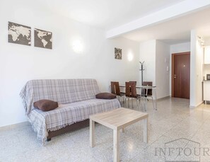 Communal lounge/ TV room,Living room