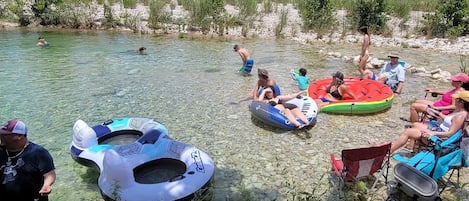 Cooling off on Frio for 4th of July 2021