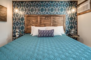 "Loved the location—within walking distance of downtown, even on a chilly night! The condo was beautiful, and I will definitely stay here again." – Review, Paige