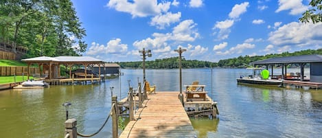 Eatonton Vacation Rental | 3BR | 3BA | 1,785 Sq Ft | Stairs Required to Access