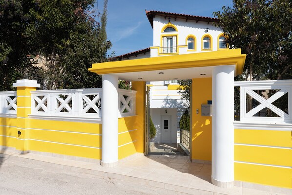 Exterior detail