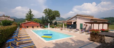 Holiday Home Swimming Pool