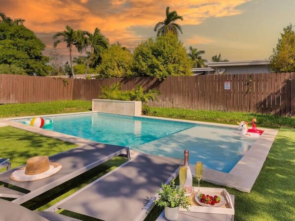 Pool