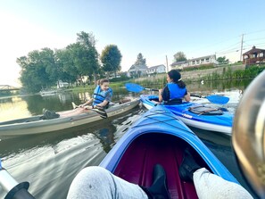 Rush hour on the Lazy Chazy River