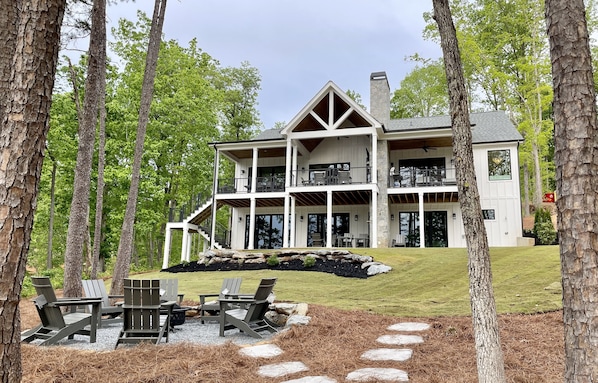 Brand new high end construction. Flat lot, 50 feet from pristine Lake Keowee!