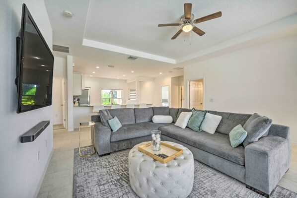 Haines City Vacation Rental | 1,953 Sq Ft | 4BR | 3BA | Step-Free Access