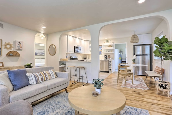 Boise Vacation Rental | 2BR | 1BA | 1,050 Sq Ft | 1 Step Required for Entry