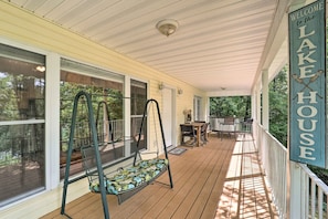 Covered Porch | Gas Grill | Direct Access to Watauga Lake w/ Private Boat Dock