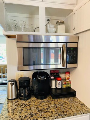 Coffee/Tea Bar with Keurig, Coffee Maker, Tea Pot and more!