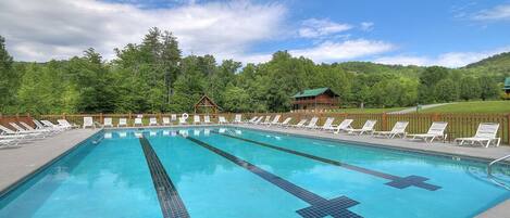 Huge community pool at Honeysuckle Meadows Deli & Pool! 