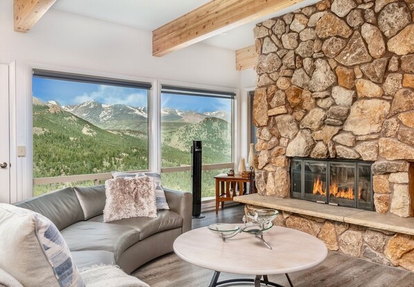 Furniture, Indoors, Fireplace, Hearth, Table