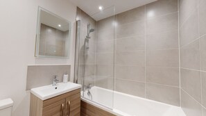 Bain