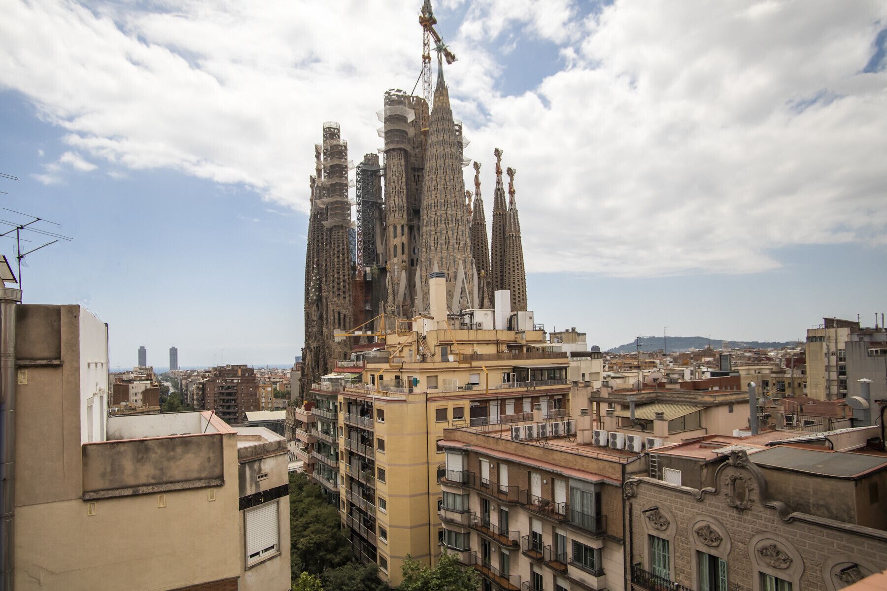 Magical Landmark: Sagrada Família Illuminated by Night