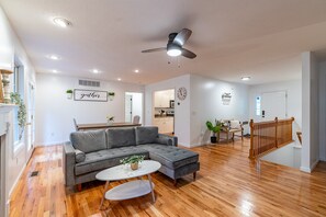 Spacious main level dining/living room area