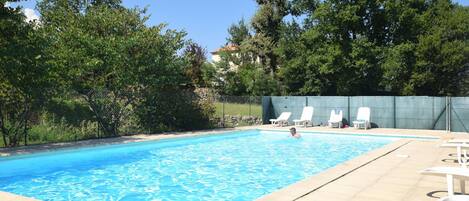 Schwimmbad des Ferienhauses