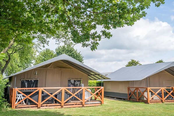 Extérieur maison de vacances [été]