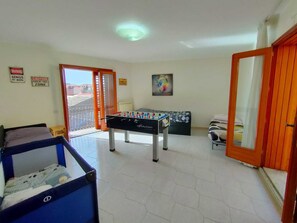 Spielezimmer