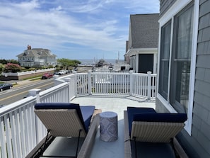 Balcony with ocean view