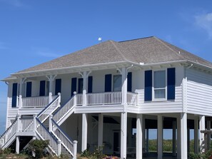 Front and back patio and stairs to watch sunrise and sunset 