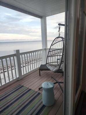 Drink your morning coffee, read a book or star gaze at night - this is the place