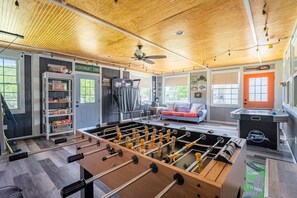 Spielezimmer