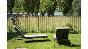 Vue sur Seine  depuis le jardin