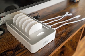 phone charging station