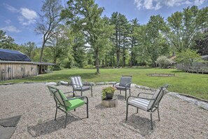 Private Backyard | Fire Pit | Outdoor Seating Areas