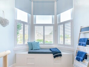 Living room | Seabreeze, Kinghorn, near Burntisland