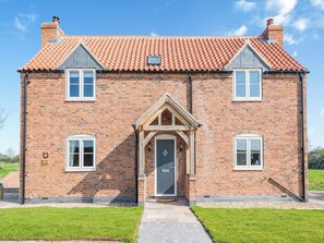 Exterior | Horseshoe Cottage, South Leverton