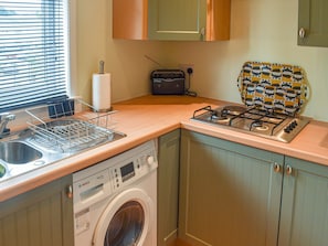 Kitchen | Shooters Cross Apartment, Cowes