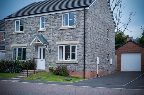 Maes Yr Odyn - 3 Bedroom Holiday Home - Narberth (22692)