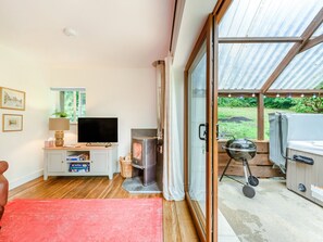 Living room | Bluebell - Clynfelin Cottages, Cwm-Morgan