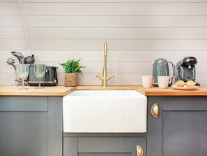 Kitchen | Rackenford - Secret Skies, Knowstone