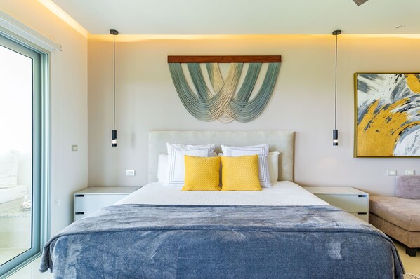 Bedroom, Indoors, Room, Furniture, Home Decor