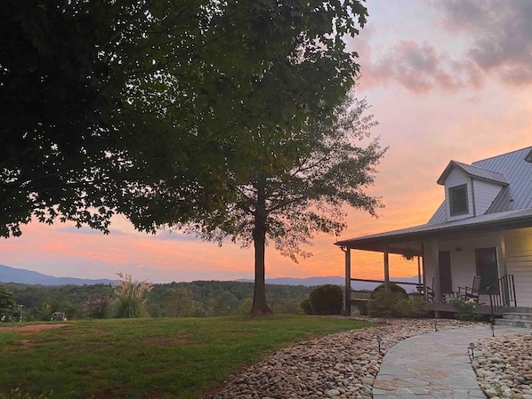 Hilltop House at Serenity Ridge