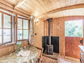 Living area | The Kingfisher - Longwool Shepherds Huts, Old Woodhall
