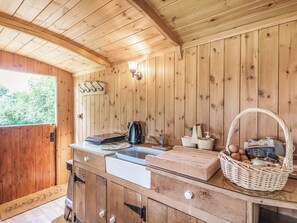 Kitchen area | The Kingfisher - Longwool Shepherds Huts, Old Woodhall
