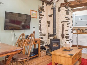 Open plan living space | Swallow Barn, Crundale, near Haverfordwest
