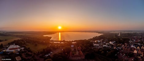 Sonnenaufgang über Bad Bederkesa · See · Geestland