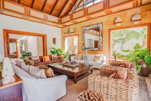 Cayuco 3 - Golf View Villa at Cap Cana (2949)