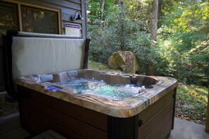 Meadowlark Cabin at Leatherwood Mountains