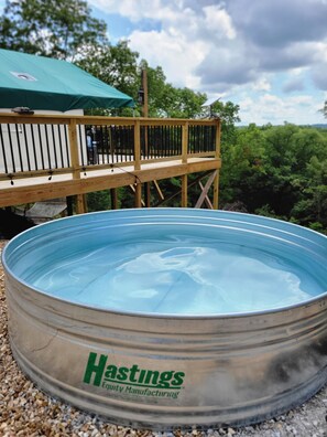 Baignoire à remous extérieure