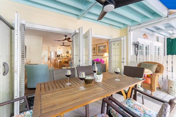 Al fresco dining on the porch.