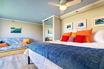 7th floor Dreamy King bed Studio plus Futon and all modern touches