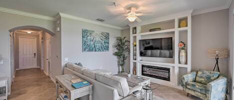 Bonita Springs Vacation Rental | 2BR | 2BA | 1,165 Sq Ft | Step-Free Access