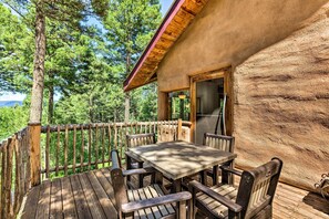 3 Decks | Propane Patio Heater | Gas Grill | Mountain Views