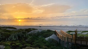 Vue sur la plage ou l’océan