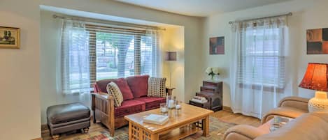 Whitefish Bay Vacation Rental | 5BR | 2BA | 1,910 Sq Ft | 3 Steps to Enter