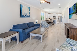 Large open floor plan with 3 bedrooms and 3.5 baths